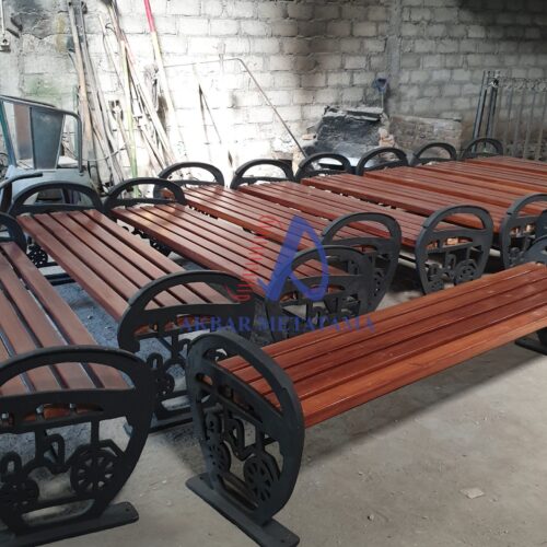 20200825_090743 kursi taman pertamina cepu