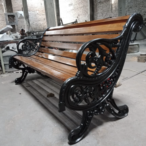 IMG_1987 kursi taman mewah