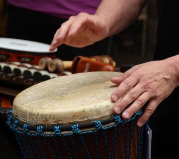 Apa itu alat musik jimbe / djembe